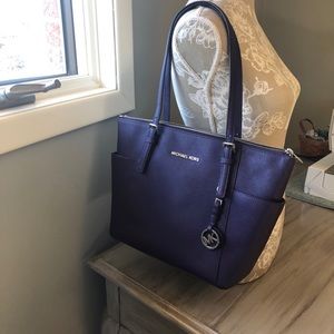 Michael Kors Purple Jet Set East West Trapeze Tote